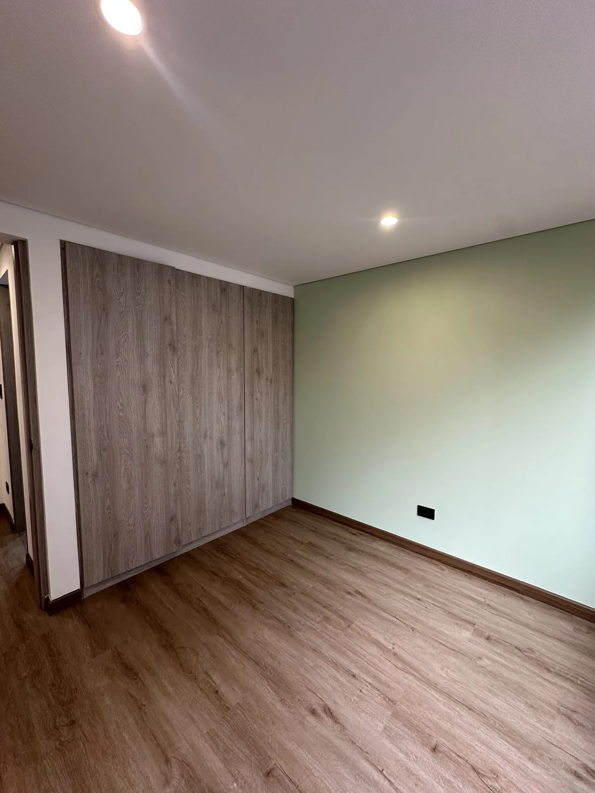 Habitación con piso SPC